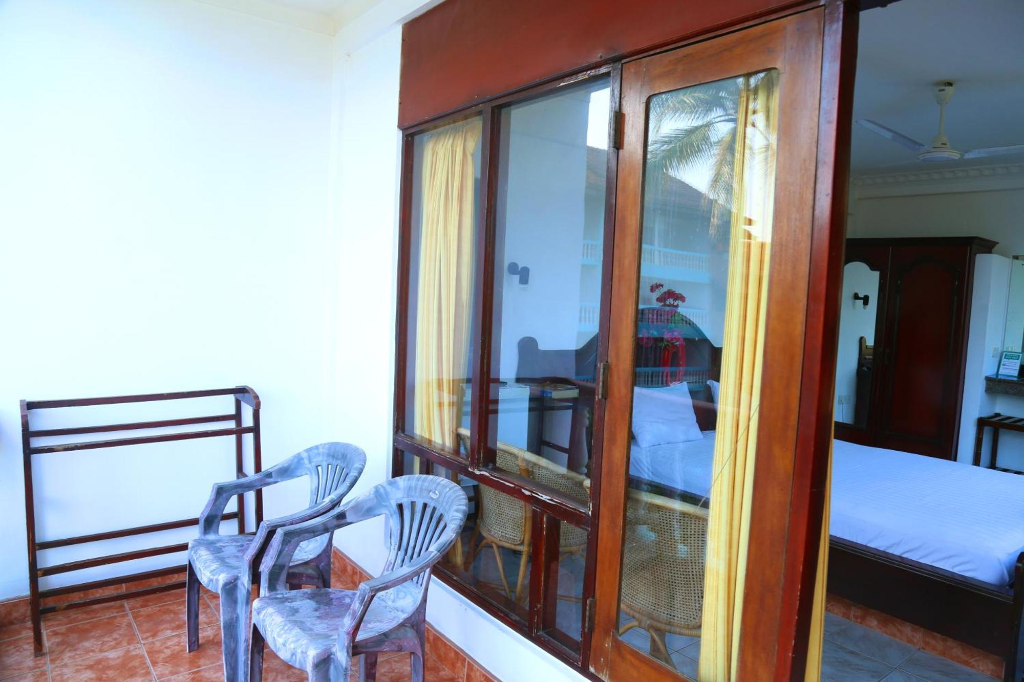Topaz Beach Hotel Negombo Szoba fotó